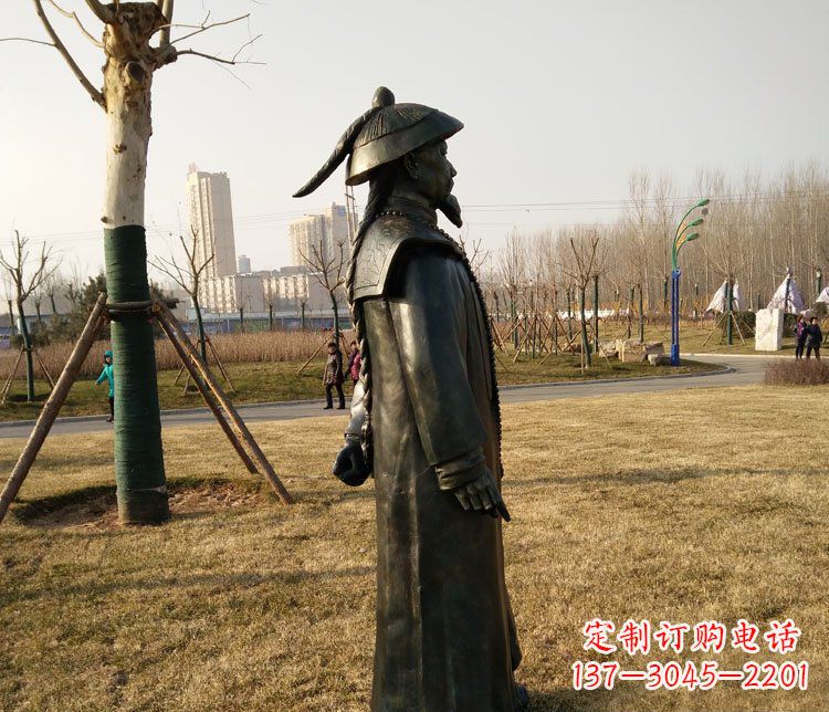 辽阳爱国人物林则徐铜雕