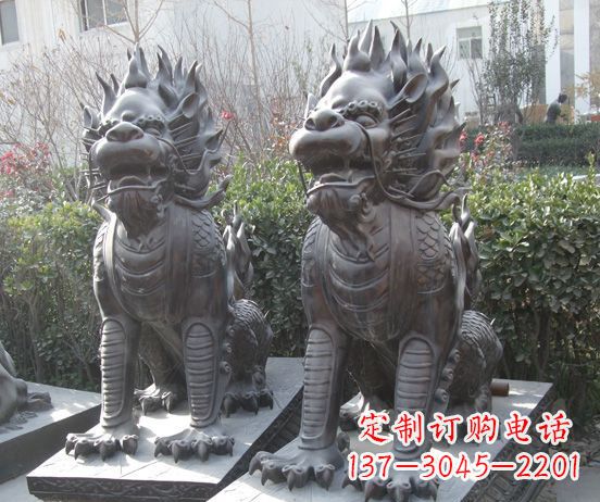 辽阳霸气的铜狮子