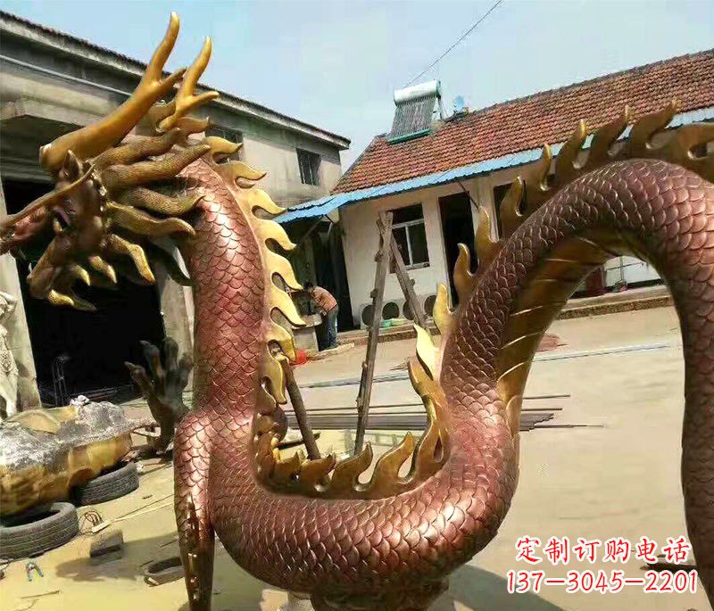辽阳古典精致巨龙铜雕