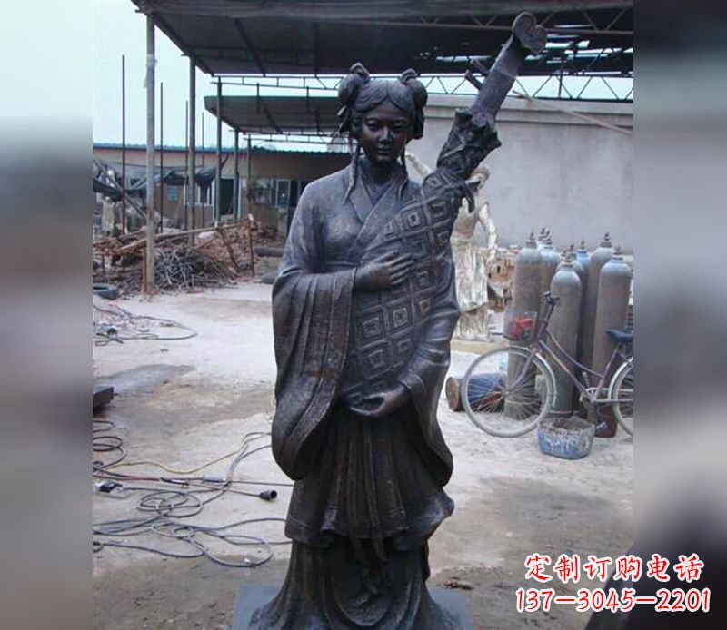 辽阳“爱与梦想——女性雕塑”