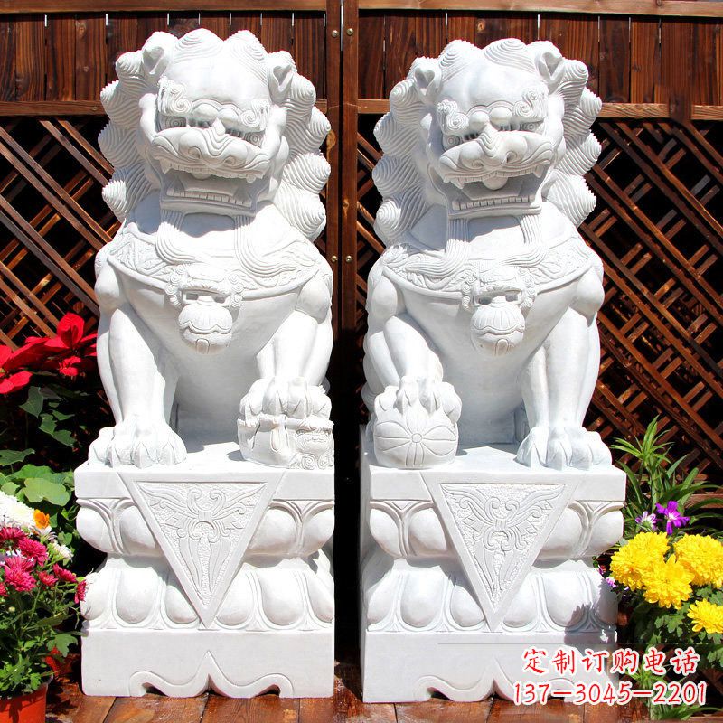 辽阳新颖独特的铸铜狮子雕塑
