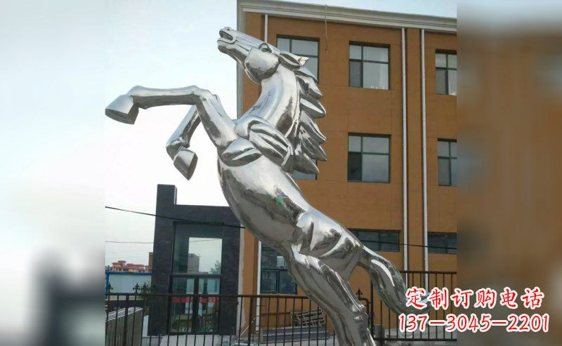 辽阳奔马不锈钢雕塑