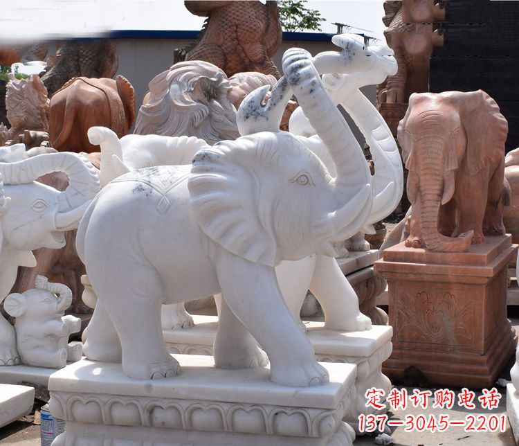 辽阳“优雅大象”汉白玉雕塑
