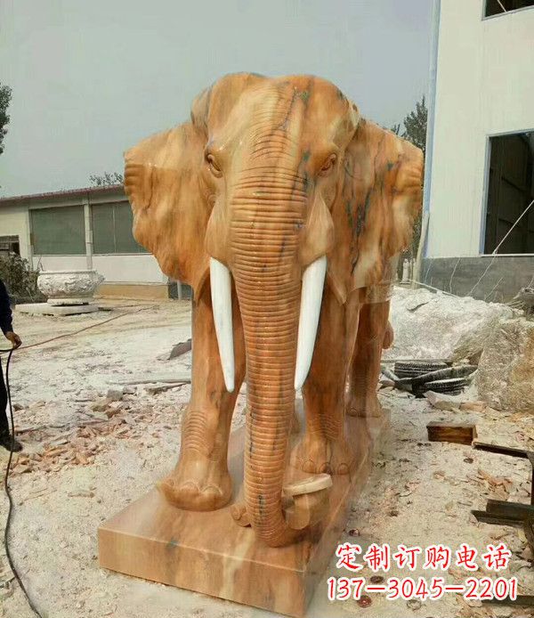 辽阳大象石雕,招财进宝