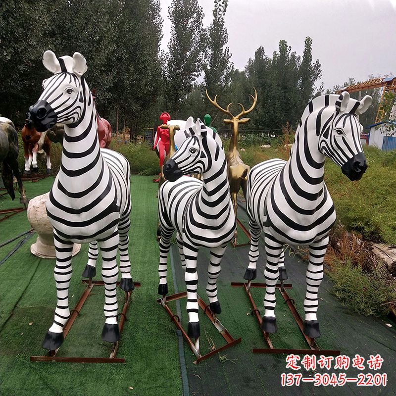 辽阳玻璃钢斑马仿真雕塑