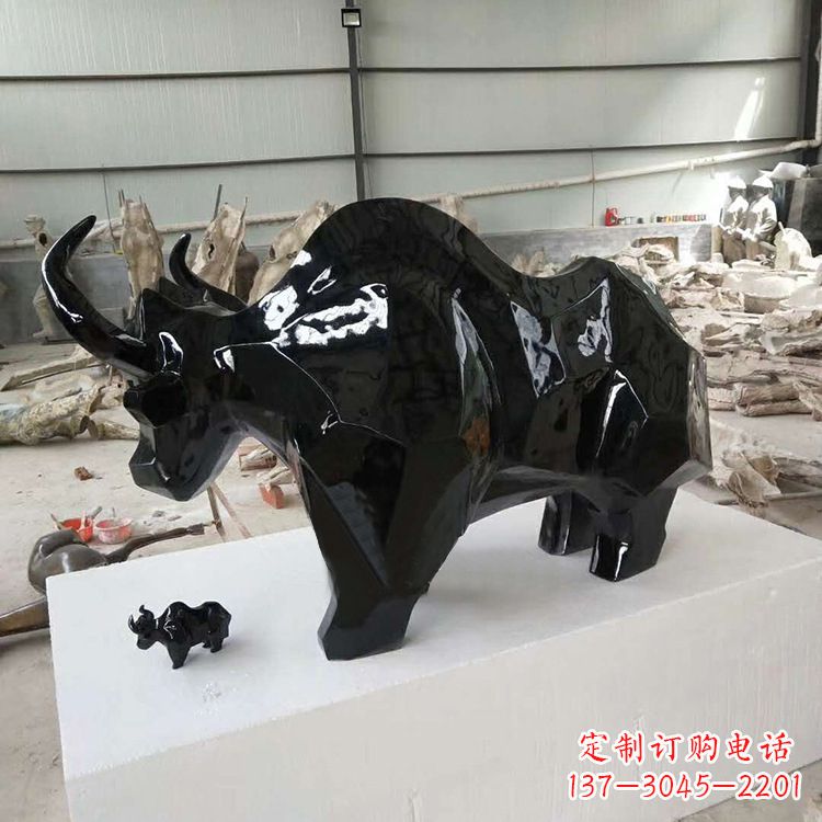 辽阳玻璃钢动物雕塑——展现自然之美