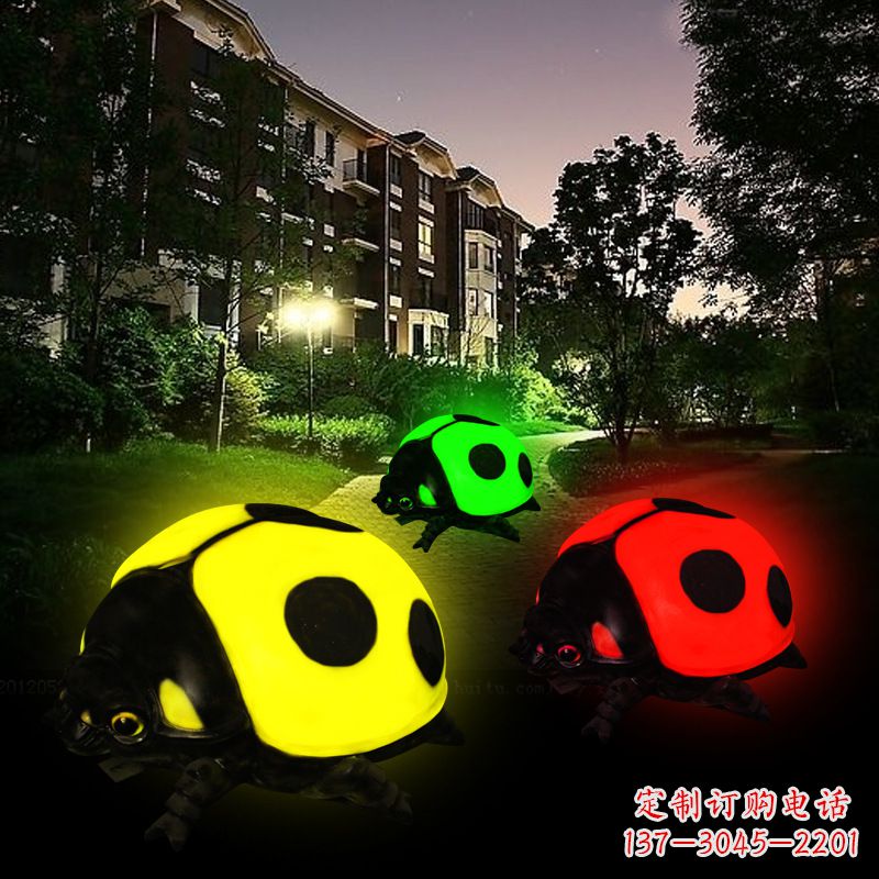 辽阳玻璃钢发光七星瓢虫雕塑璀璨夺目的夜景
