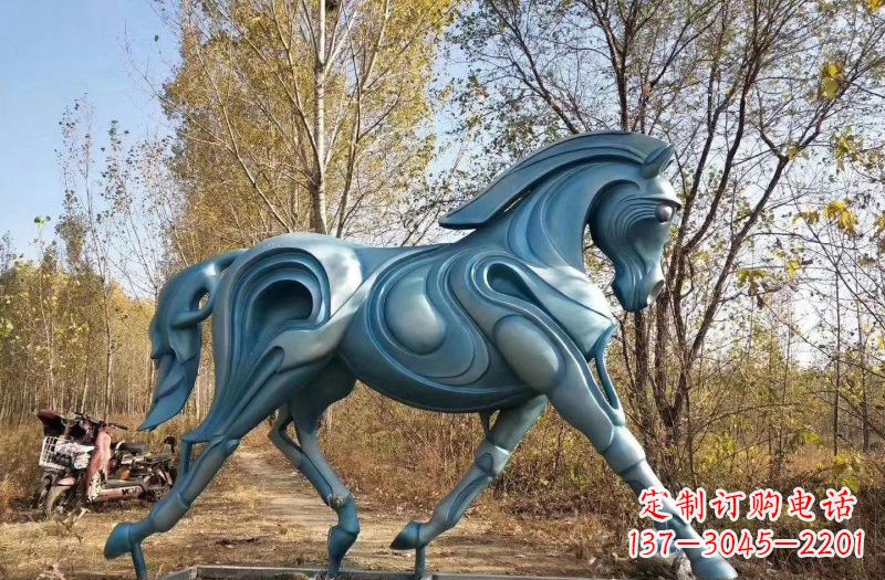 辽阳玻璃钢雕刻的奔马