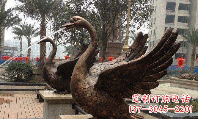 辽阳天鹅雕塑美丽的视觉盛宴