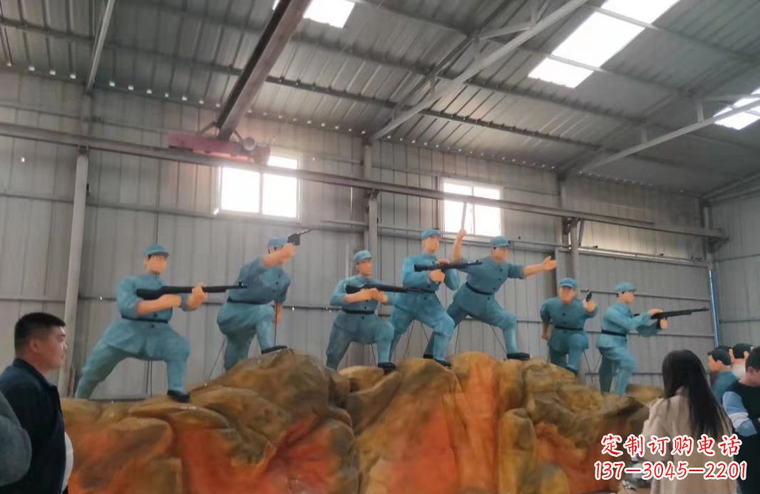 辽阳英雄雕塑玻璃钢仿真抗战人物景观雕塑