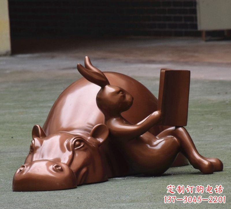 辽阳玻璃钢河马雕塑——给环境添彩
