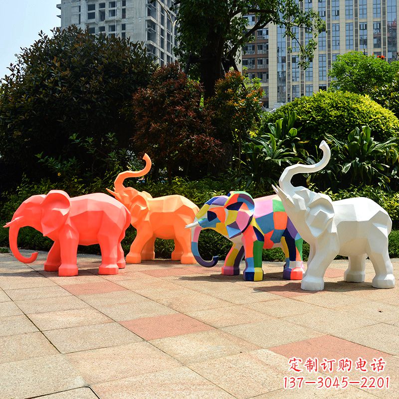 辽阳金色大象雕塑活跃的商场游乐场