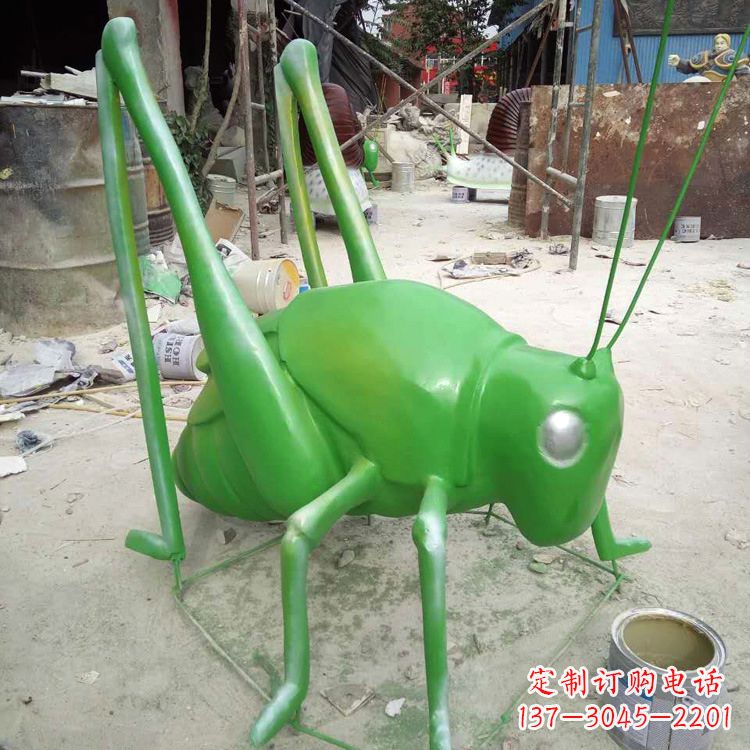 辽阳玻璃钢蝗虫雕塑精美的艺术造型