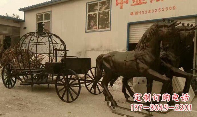 辽阳玻璃钢欧式马车雕塑精美艺术品