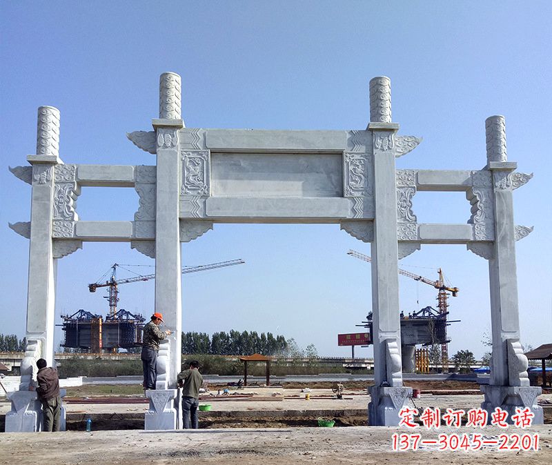 辽阳玻璃钢牌坊雕塑美丽的艺术与历史结合