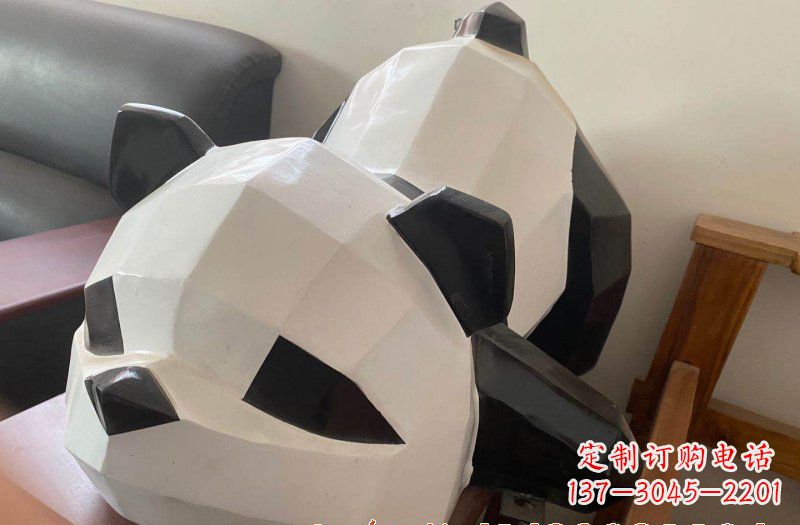 辽阳玻璃钢切面熊猫雕塑