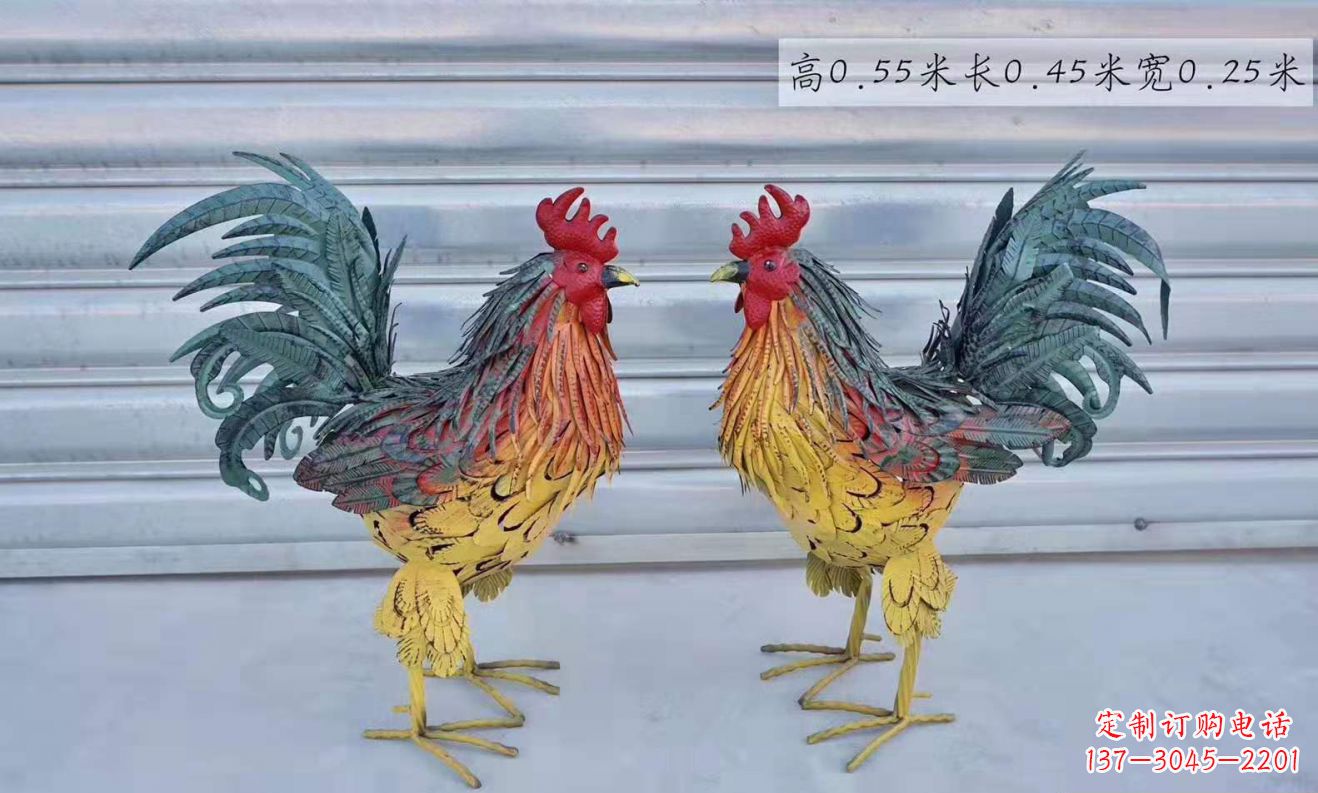 辽阳不锈钢彩绘公鸡雕塑——景观雕塑的精彩绽放