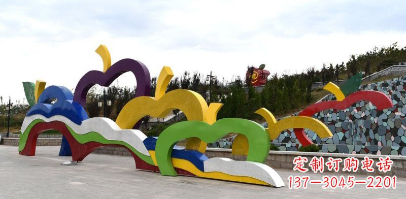 辽阳不锈钢彩色苹果雕塑