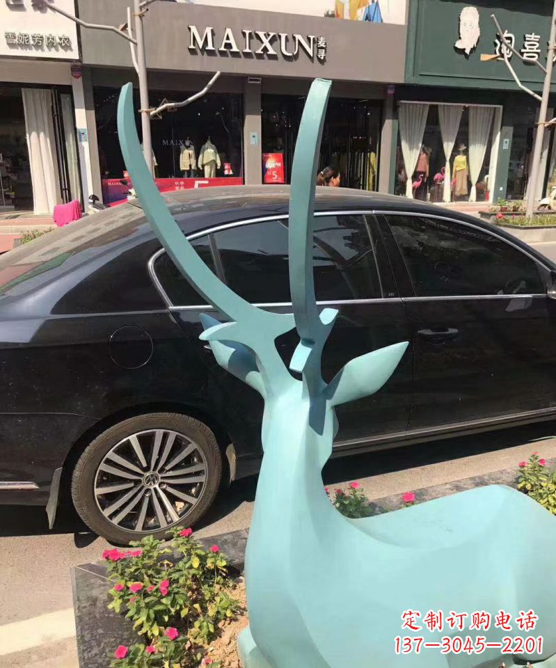 辽阳不锈钢城市仿真小鹿雕塑
