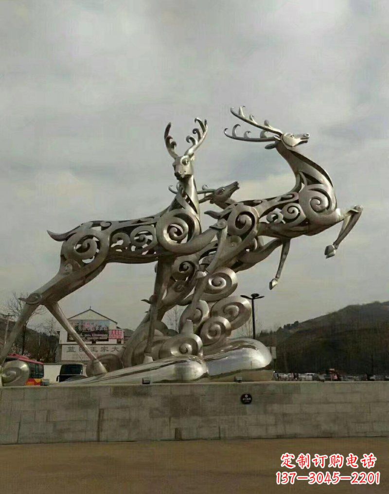 辽阳不锈钢城市祥云浮雕梅花鹿雕塑