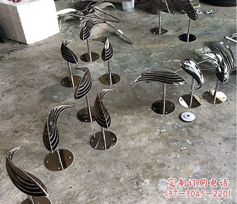 辽阳精美不锈钢动物雕塑