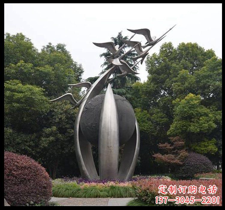 辽阳不锈钢天鹅雕塑