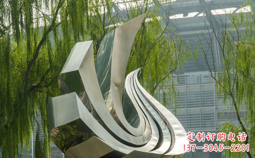 辽阳不锈钢鸽子景观雕塑