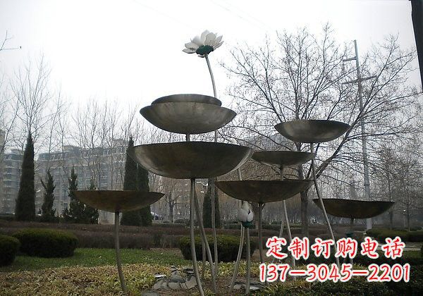 辽阳不锈钢抽象荷花雕塑