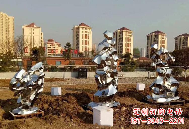 辽阳不锈钢太湖石雕塑给人以美的视觉体验