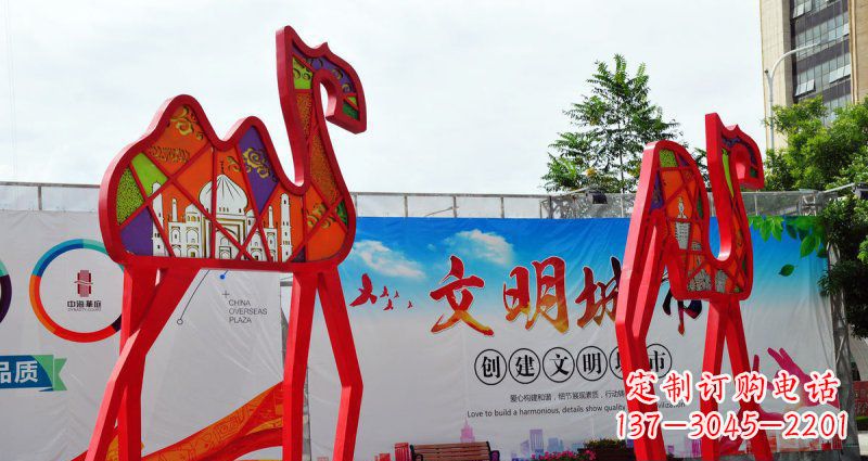 辽阳不锈钢抽象骆驼动物雕塑