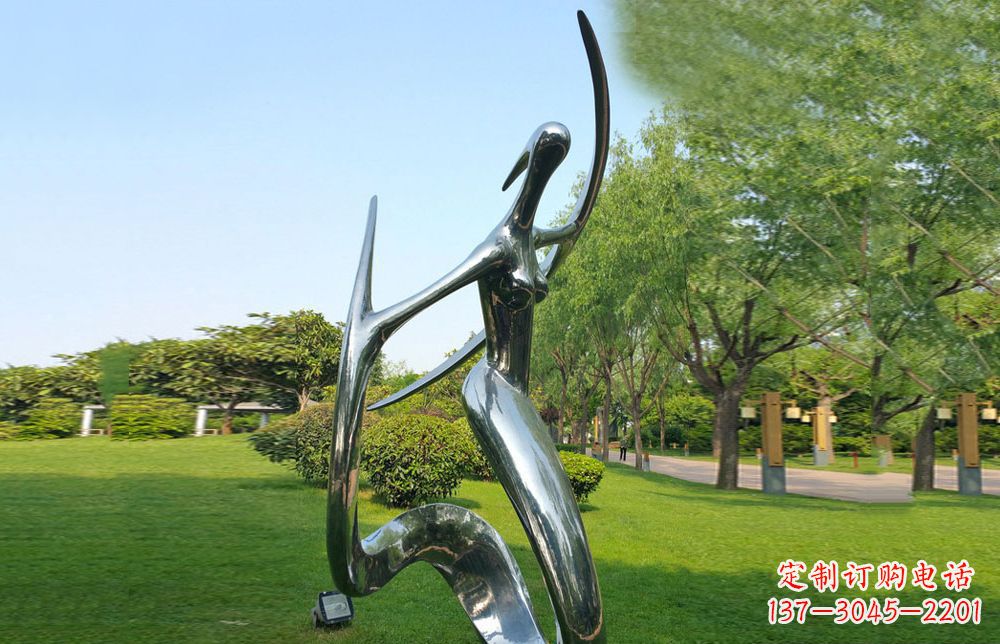 辽阳不锈钢抽象美女公园雕塑