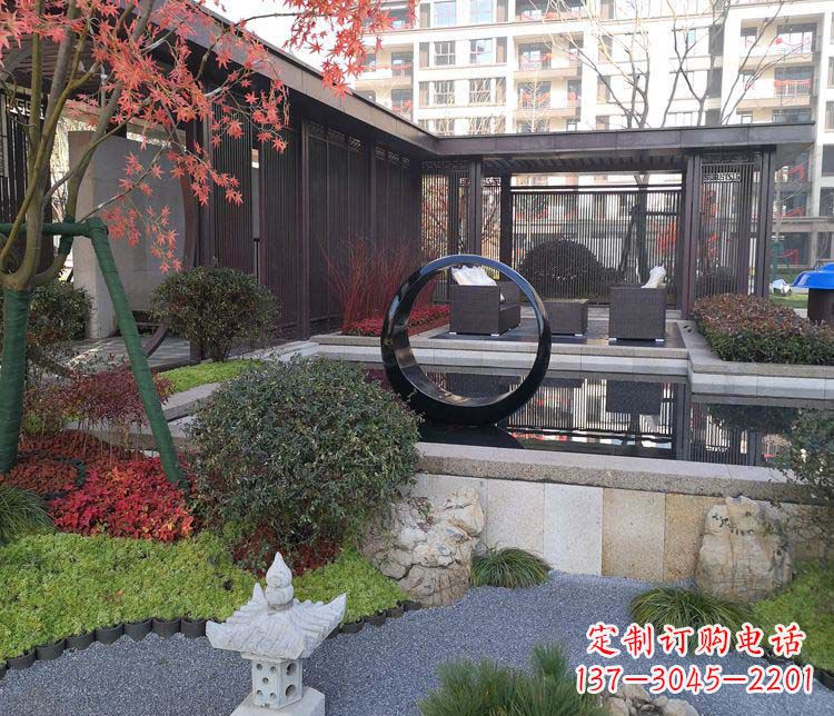 辽阳不锈钢圆环雕塑——精美绝伦