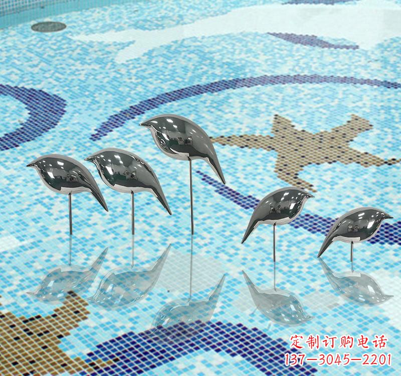 辽阳不锈钢创意鸽子雕塑展现精致美感
