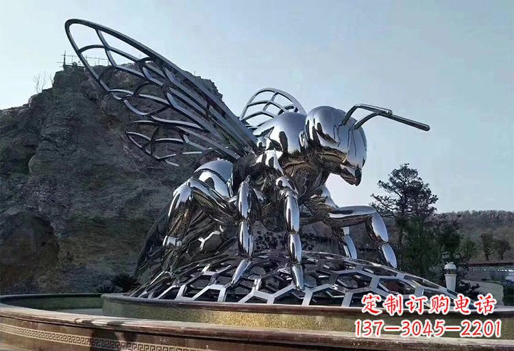 辽阳不锈钢大型蜜蜂雕塑