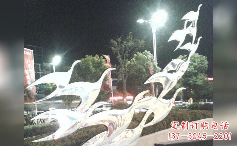辽阳不锈钢大雁雕塑——灿烂的翱翔