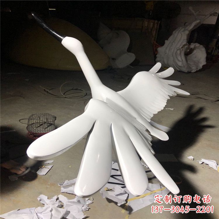辽阳精致的不锈钢丹顶鹤雕塑