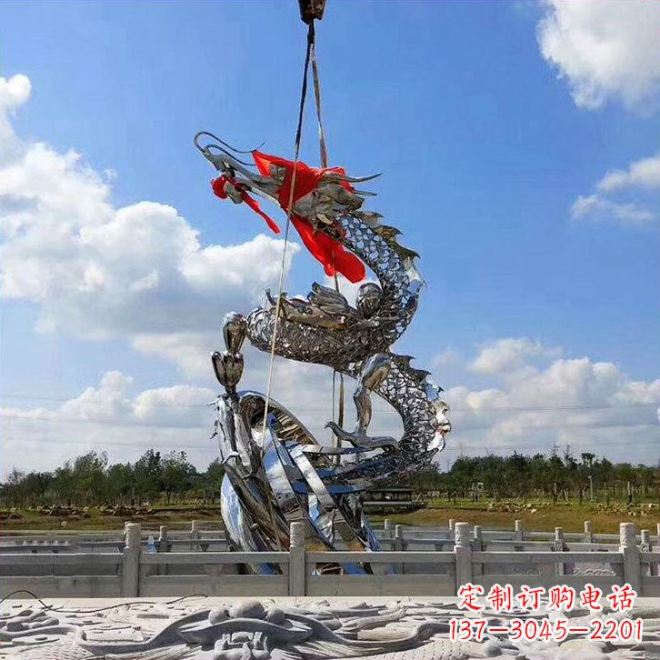 辽阳不锈钢动物雕塑精美绝伦