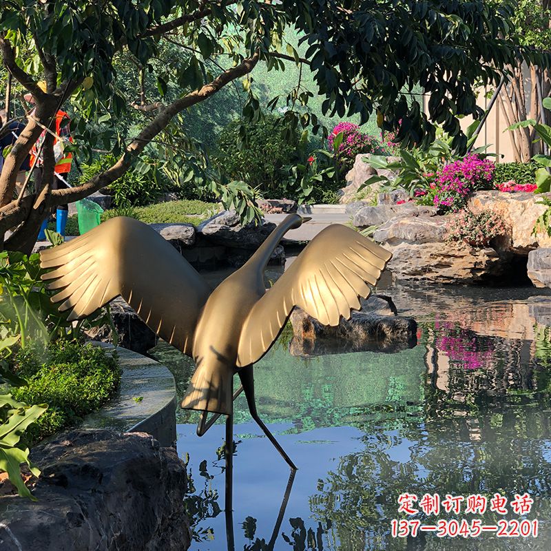 辽阳不锈钢动物鹤雕塑精美艺术品
