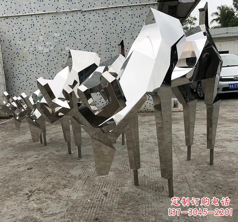 辽阳不锈钢动物小鹿雕塑