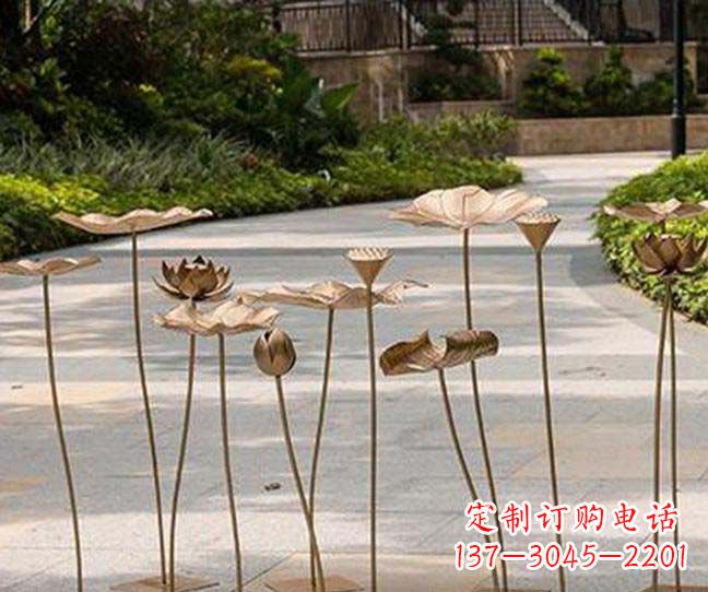 辽阳不锈钢锻造荷花装饰雕塑——精美绝伦