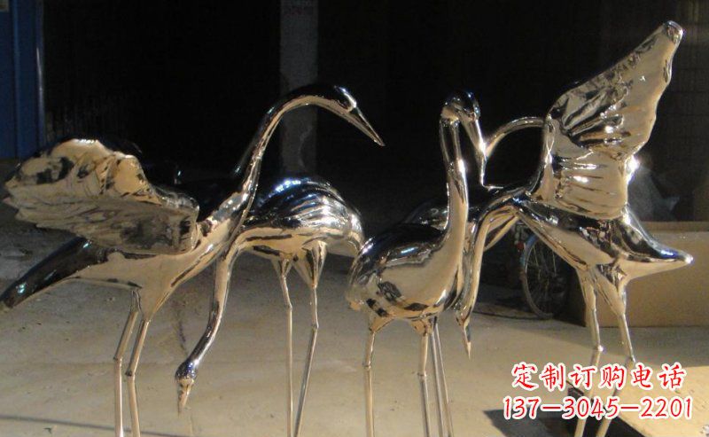 辽阳仙鹤雕塑不锈钢锻造的精美艺术