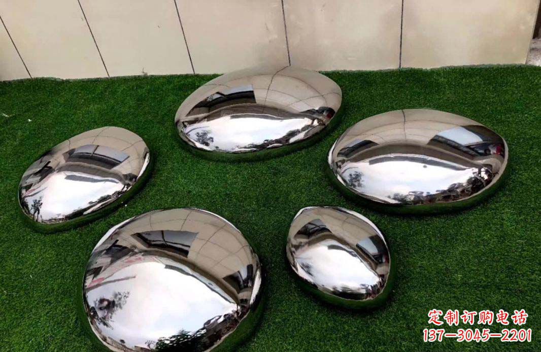 辽阳不锈钢鹅卵石雕塑艺术品的精致之美