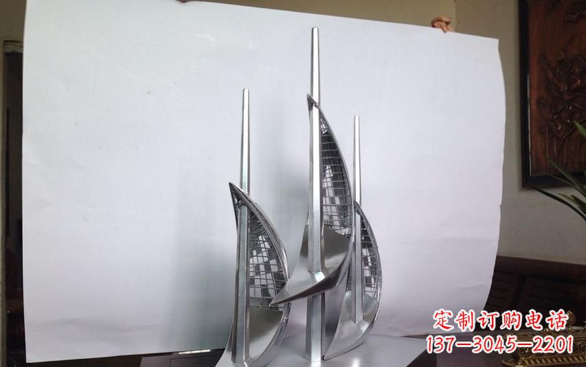 辽阳不锈钢帆船乘风破浪雕塑