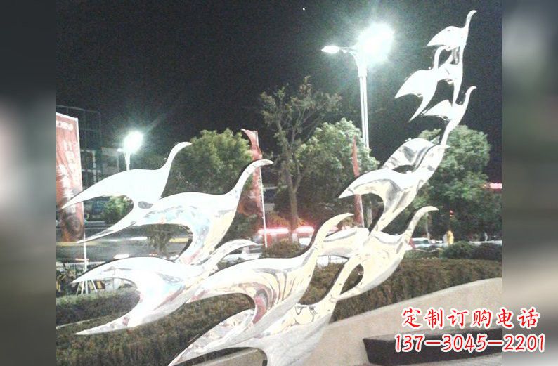 辽阳不锈钢大雁雕塑一种高雅的艺术美学