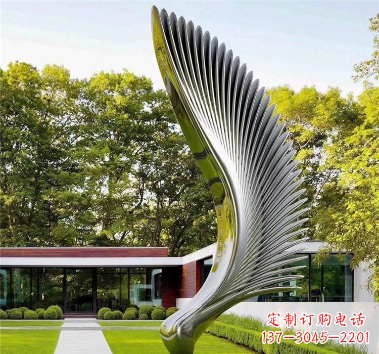 辽阳不锈钢飞行翅膀雕塑——精美的艺术之作