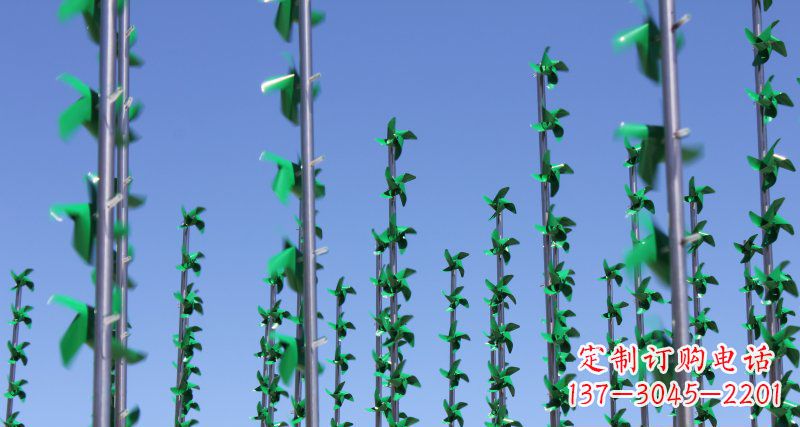 辽阳螺旋风车给广场景观带来的旋转欢乐