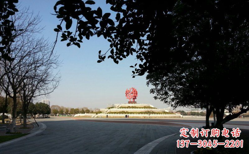 辽阳不锈钢凤凰雕塑——展现传统文化之美