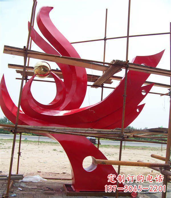 辽阳凤凰展翅高飞——不锈钢凤凰明珠广场景观雕塑