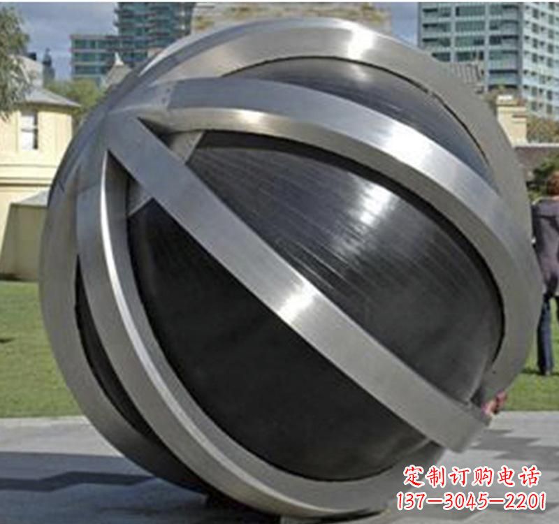 辽阳不锈钢公园红灯笼雕塑
