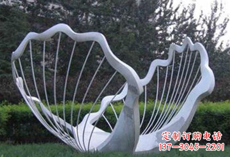 辽阳不锈钢公园的镂空贝壳雕塑